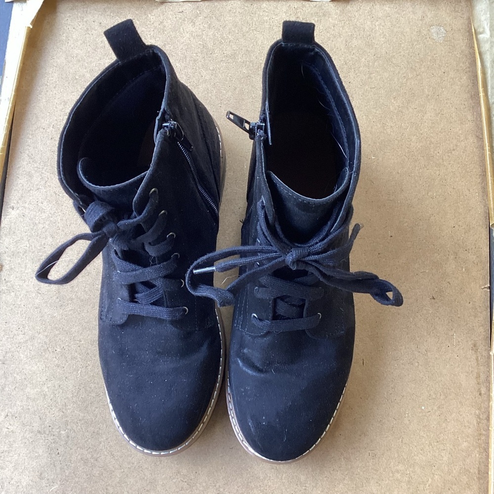Kensie black faux suede business casual boots, size 9